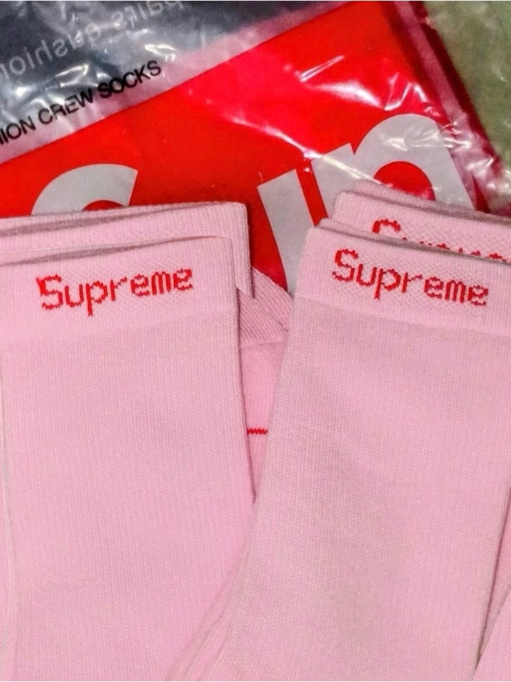Supreme Pink Crew Socks - Logo Knit